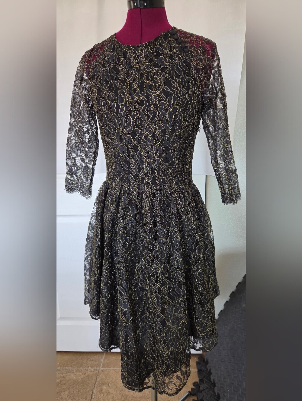 Dolce Vita Lace Dress Gold & Black Size L cocktail party  Whimsigoth